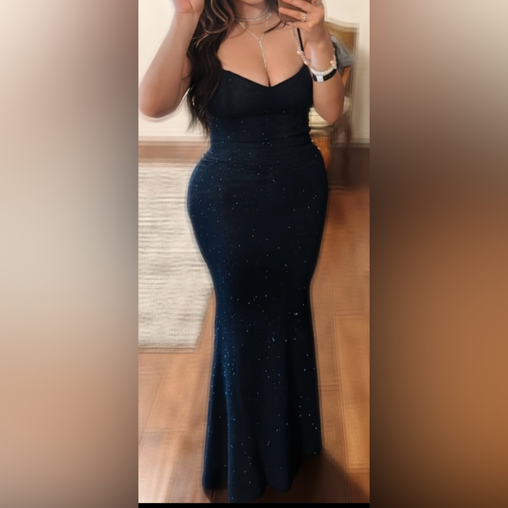 Windsor Navy Blue Glitter Evening Gown